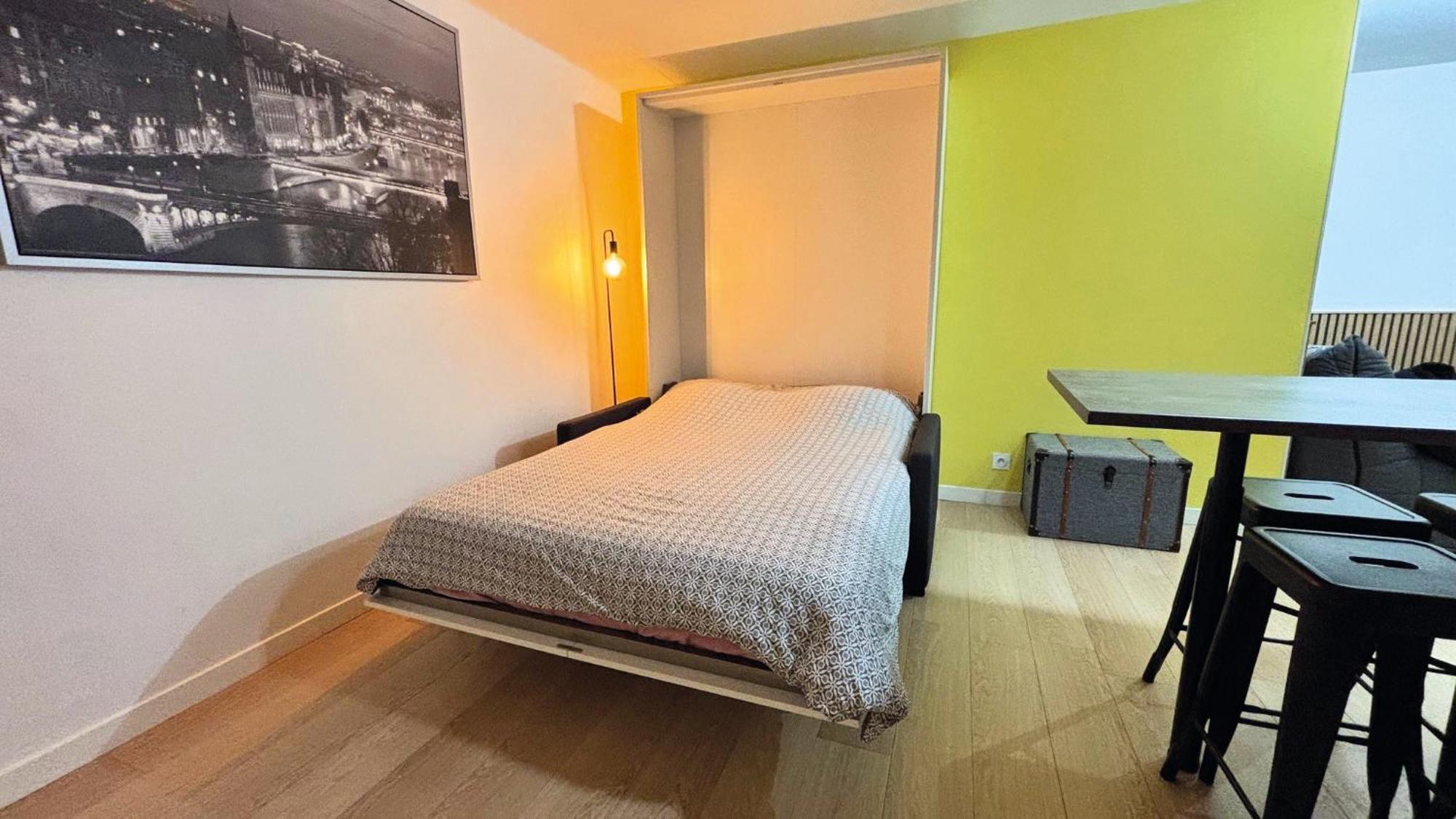 Le Faubourg-Raines - Chaleureux studio à 5mn de la gare Digione Esterno foto